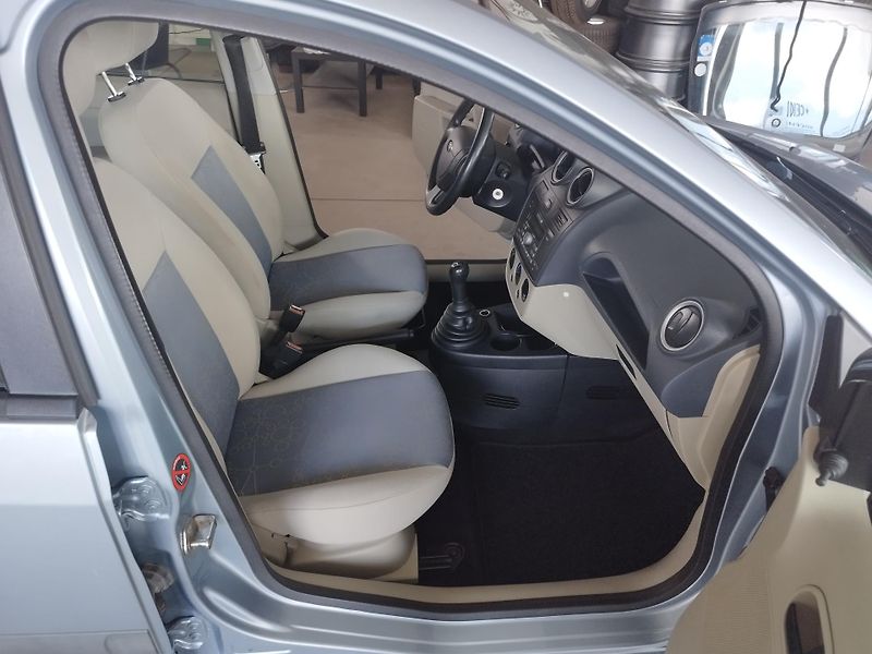 Ford Fiesta (2007) 1,4I,59KW,5.DV.KLIMA,SER.KN - fotka 11 z 22