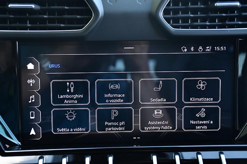 Lamborghini Urus 4.0 V8 ZÁRUKA - fotka 39 z 59