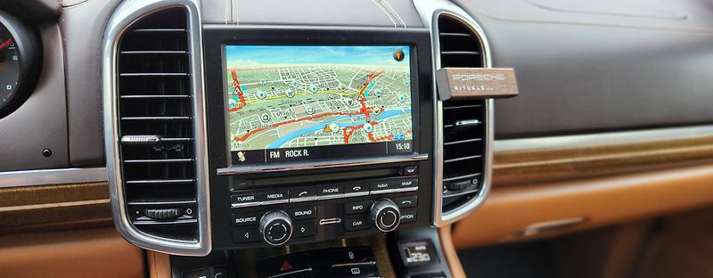 Porsche Cayenne (2012) 4.8 GTS 309KW PANORAMA - fotka 51 z 55