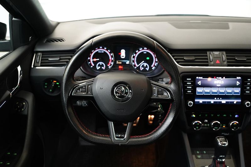 Škoda Octavia - fotka 18 z 33