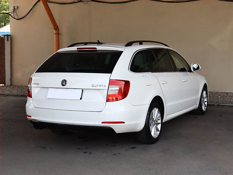 Škoda Superb (2014) Ambition 2.0 TDI, Automat - fotka 5 z 16