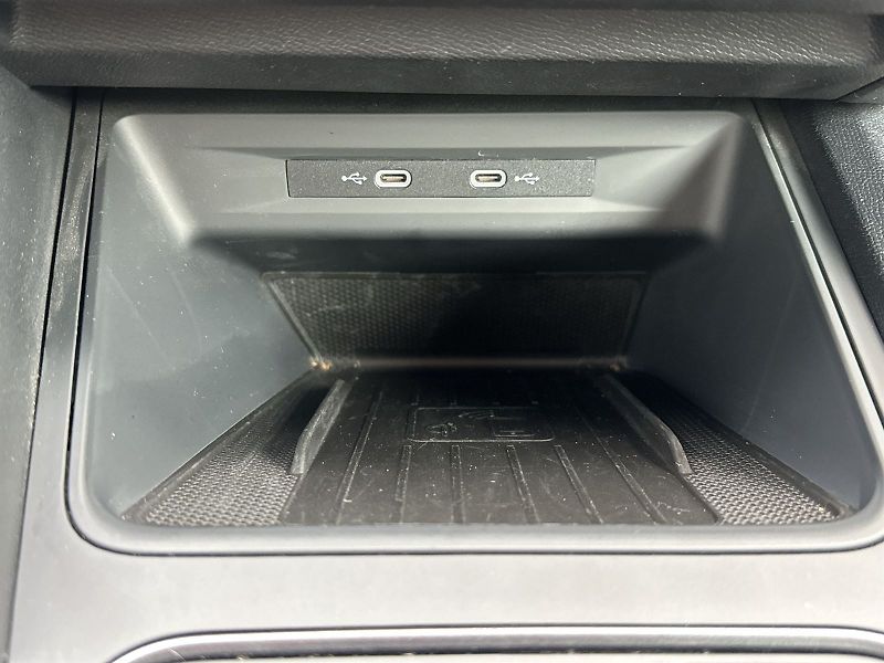 Cupra Formentor (2024) 1.5 TSI DSG - fotka 21 z 32
