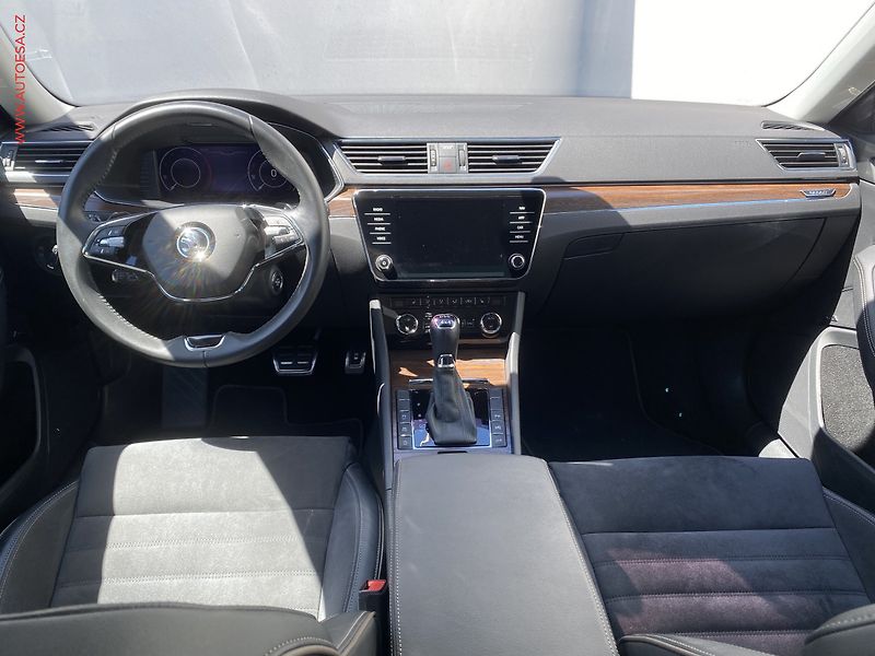 Škoda Superb (2021) 2.0 TDi 4x4, 2.maj,ČR, Scout - fotka 8 z 21