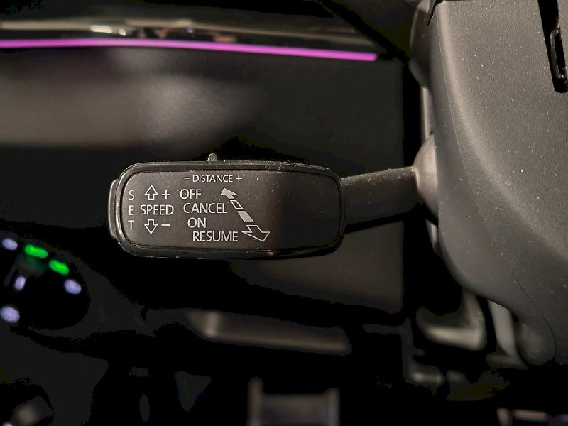 Škoda Karoq (2025) 1.5 TSI 110 kW DSG Sportline - fotka 17 z 32