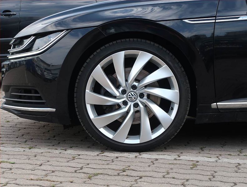 Volkswagen Arteon (2017) Elegance 2.0 BiTDI 4Motion - fotka 15 z 23