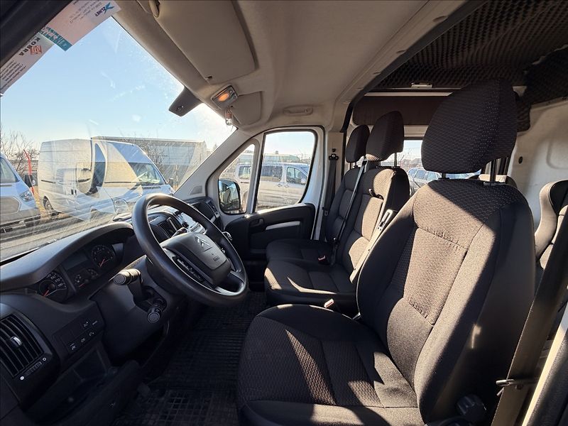 Citroën Jumper 2,2 HDI 121kW 6MÍST DPH - fotka 9 z 29