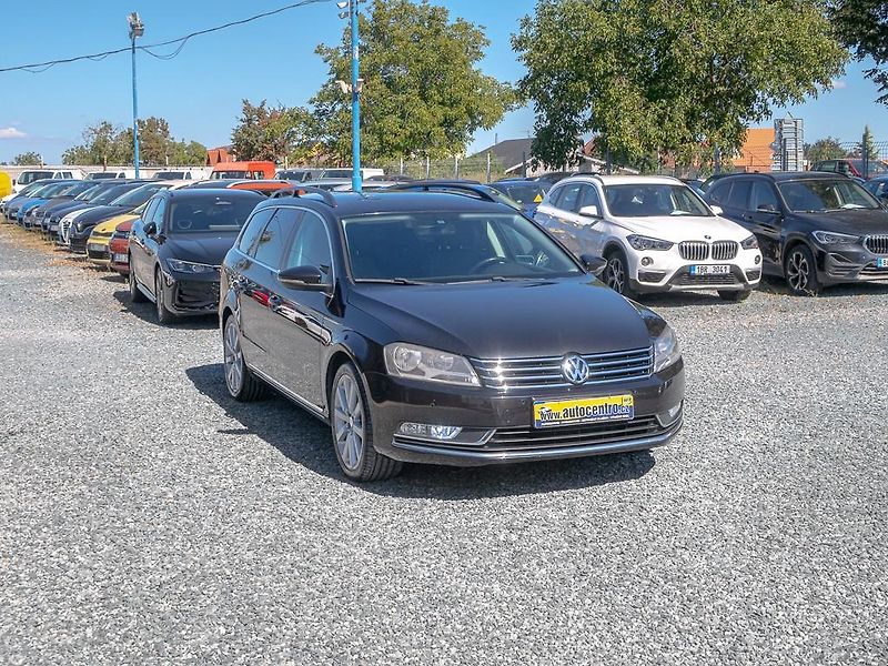Volkswagen Passat (2012) 2.0TDI 103KW CR DSG – NAVI - fotka 3 z 52