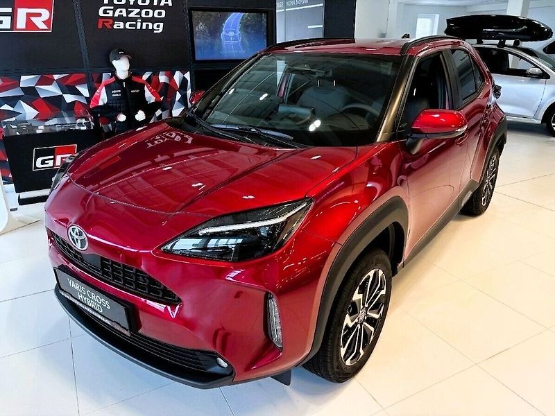 Toyota Yaris Cross 1,5 Style 130k - fotka 3 z 8