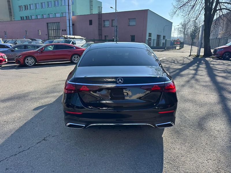 Mercedes-Benz Třídy E (2026) E 220 d 4MATIC - fotka 6 z 27