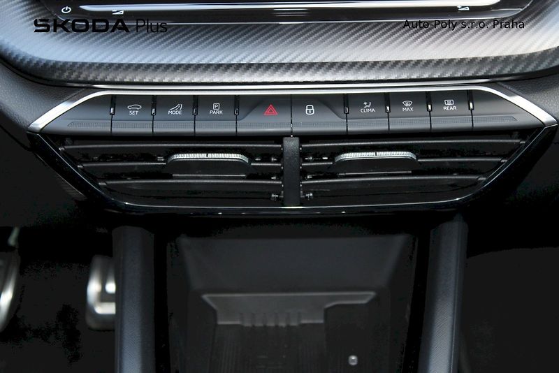 Škoda Octavia (2025) 2.0 TSI 195 kW RS - fotka 15 z 25