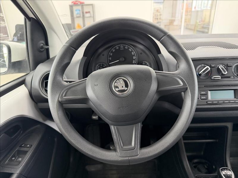 Škoda Citigo 1,0 MPi, klima, tažné zařízení - fotka 14 z 26