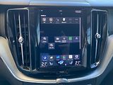 Volvo XC60 D4 AWD MOMENTUM - náhled 16