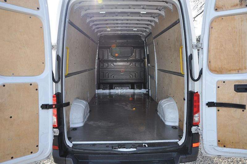 Volkswagen Crafter 2.0TDi 103kW L4H2 MAXI - fotka 15 z 16