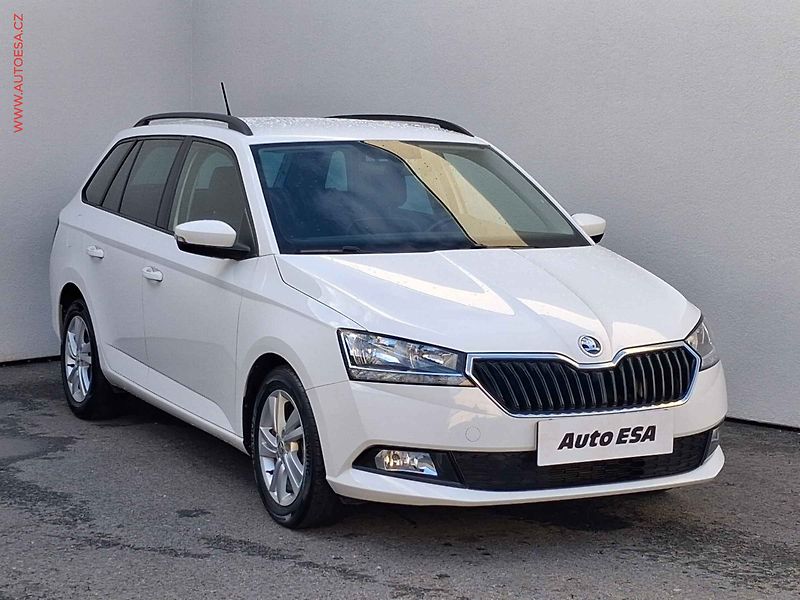 Škoda Fabia (2023) 1.0 TSi, 2.maj,ČR, Ambition - fotografie inzerátu