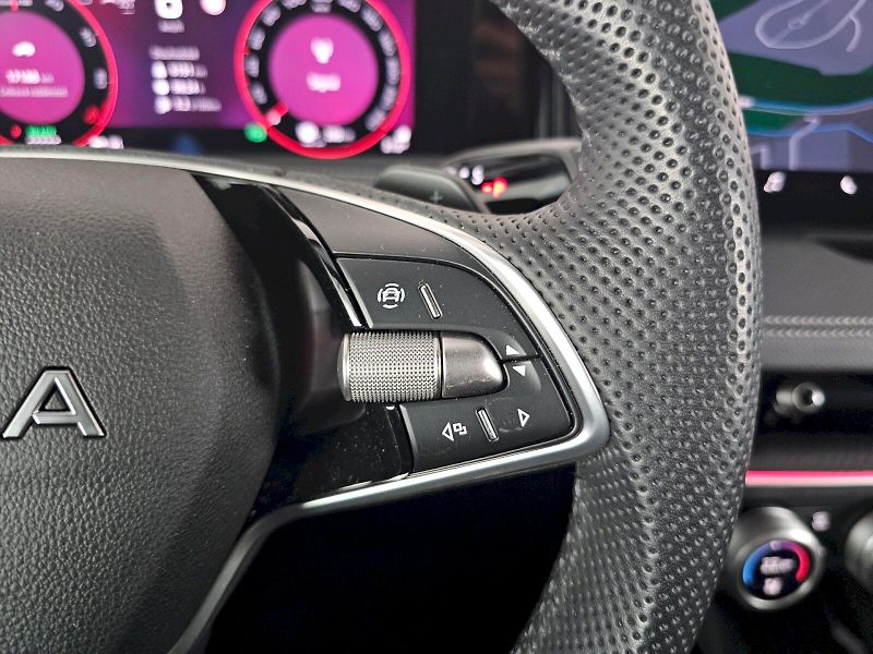 Škoda Superb (2025) 1.5PHEV 205k SPORTLINE - fotka 9 z 34