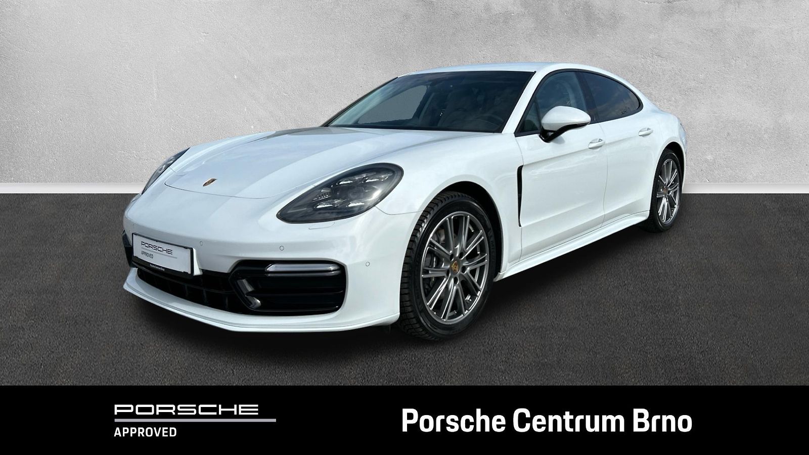 Porsche Panamera 4