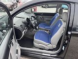 Volkswagen New Beetle (2002) 1.6MPi(75KW)EDITION - náhled 13