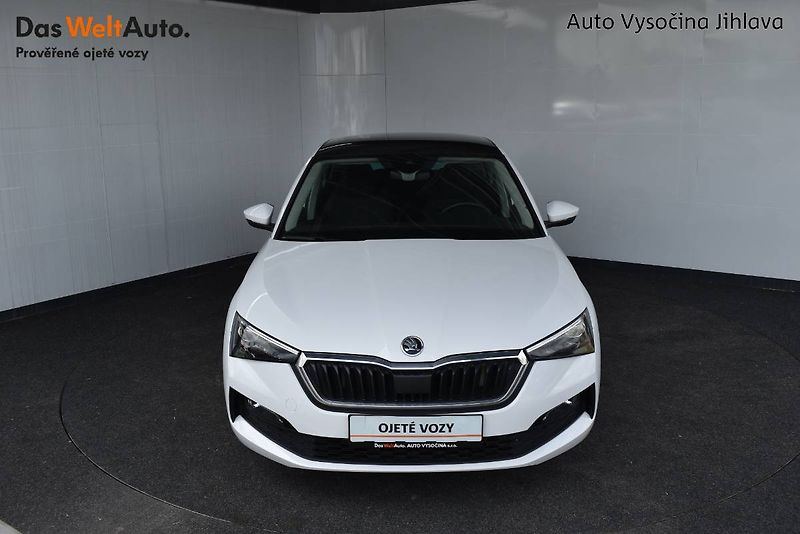 Škoda Scala (2020) 1.5TSI 110kW DSG, LED - fotka 4 z 24