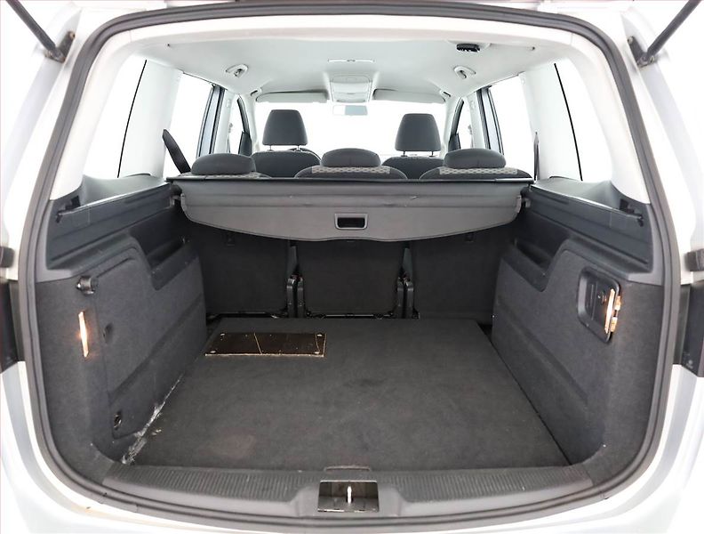 Volkswagen Sharan (2013) 2.0 TDI, Serv.kniha, Tempomat - fotka 13 z 13