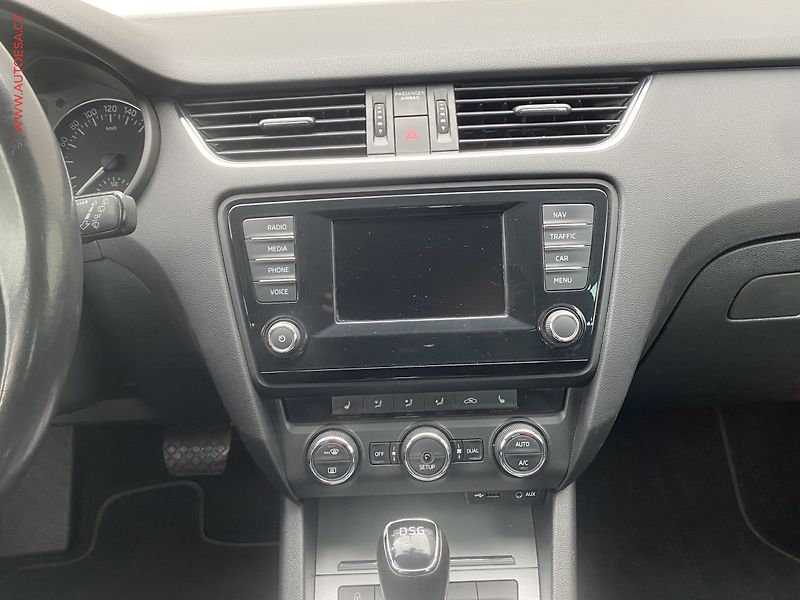 Škoda Octavia (2014) 2.0 TDi, Ambiente, DSG - fotka 12 z 18