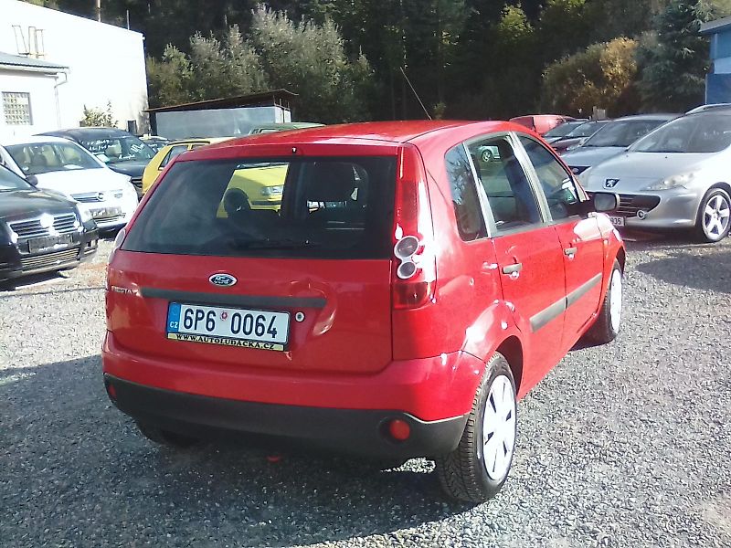 Ford Fiesta (2006) 1.3i , jede super - fotka 5 z 28