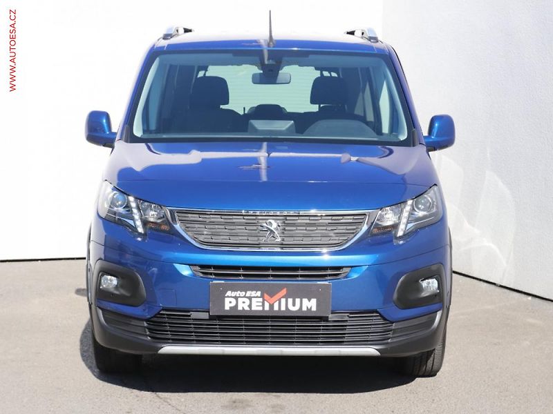 Peugeot Rifter (2019) 1.5HDi, GT Line, navi, kamera - fotka 2 z 3