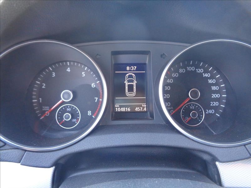 Volkswagen Golf 1,2 - fotka 13 z 13
