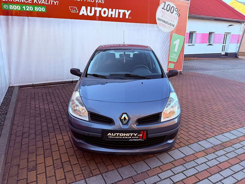 Renault Clio 1.2, ČR - fotka 2 z 21