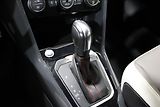 Volkswagen T-Roc 2,0 TDI 4motion Highline 1.maj - náhled 28