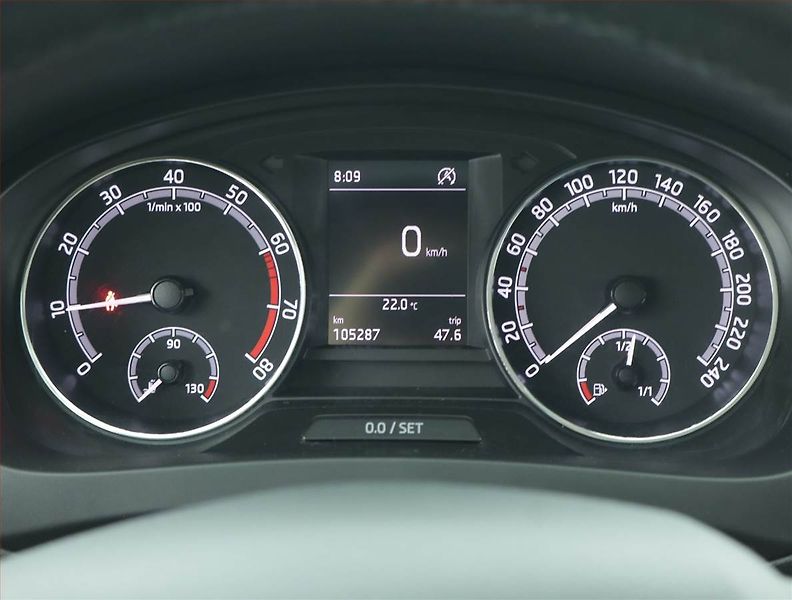 Škoda Rapid (2017) Ambition 1.0 TSI, Serv.kniha - fotka 11 z 15