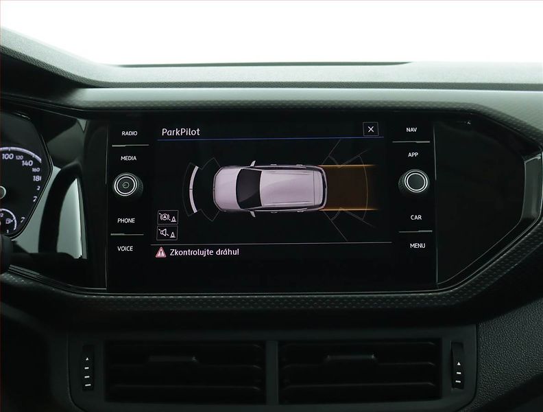 Volkswagen T-Cross (2021) Life 1.0 TSI, Serv.kniha, Navi - fotka 15 z 15