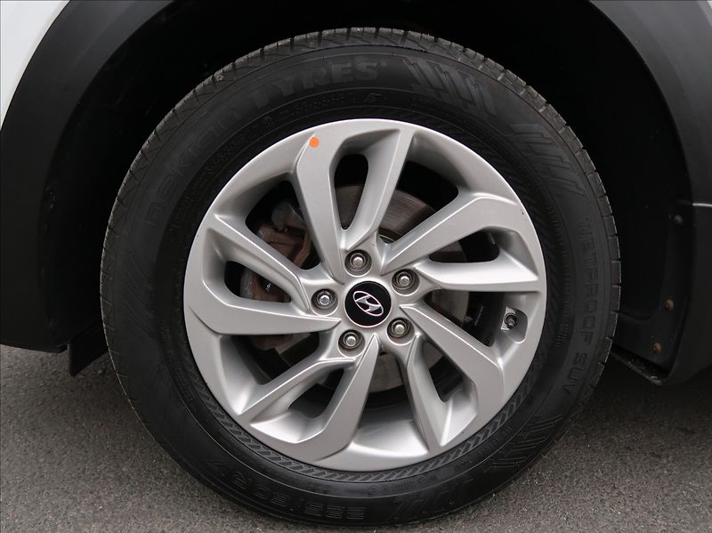 Hyundai Tucson 1,7 CRDi,85kW,NovéČR,GOCZECH! - fotka 24 z 31