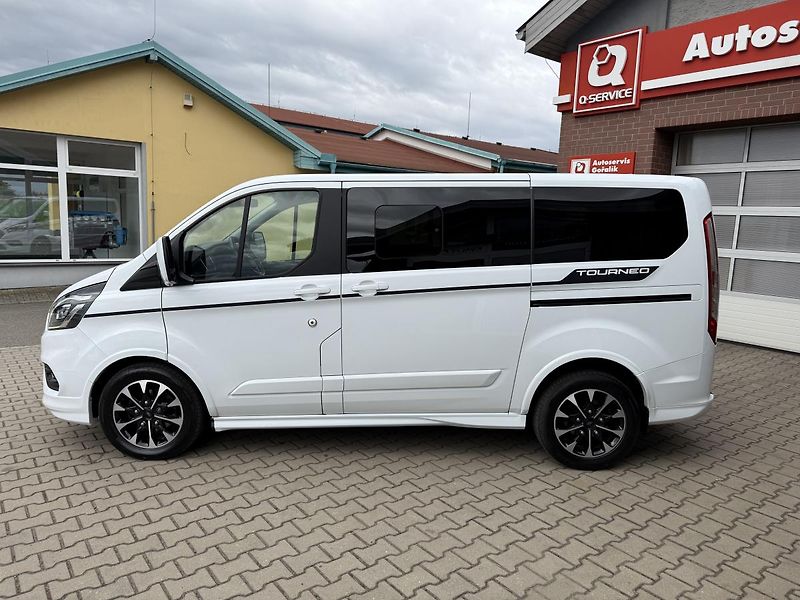 Ford Tourneo Custom (2018) SPORT - 2,0TDCi - 125kw - fotka 10 z 69