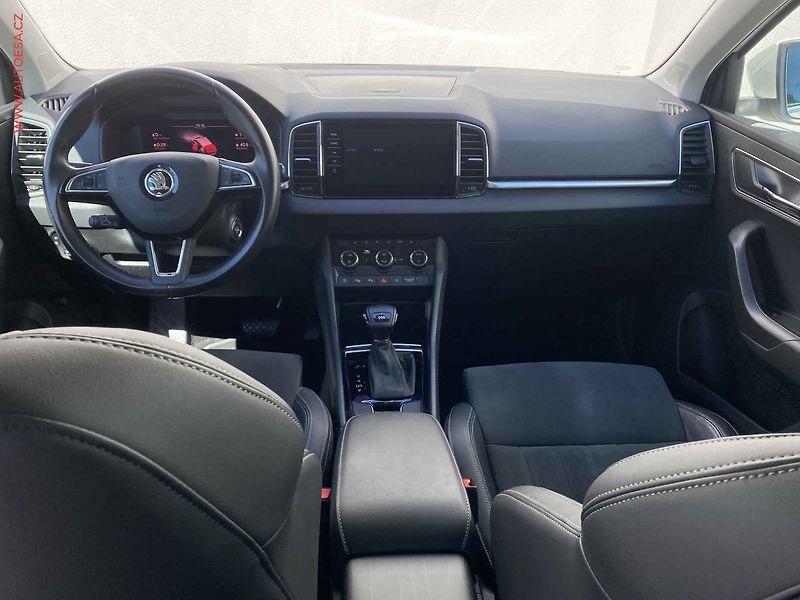 Škoda Karoq (2018) 1.5 TSi, Style, DSG, LED - fotka 8 z 21