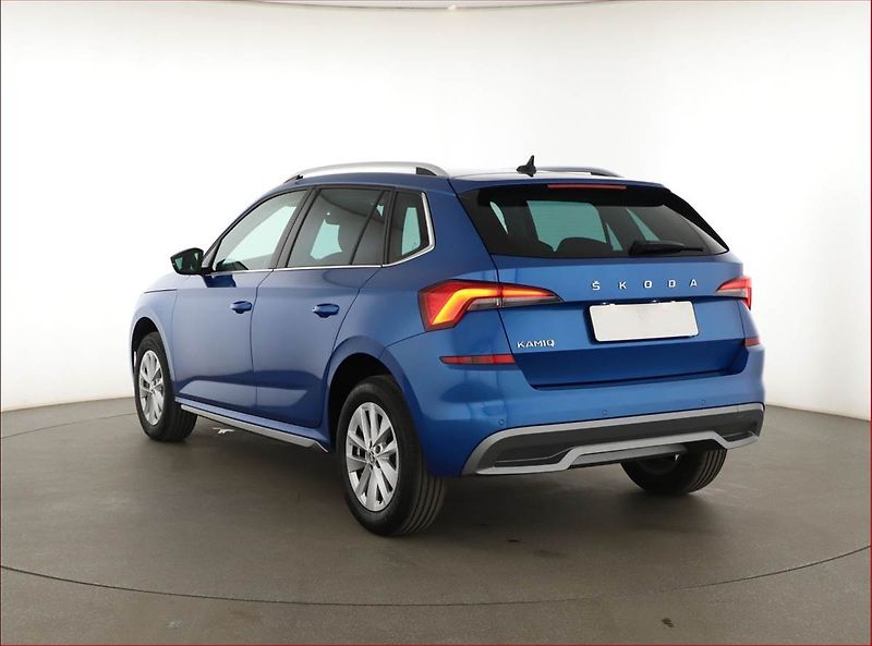 Škoda Kamiq (2024) Style 1.0 TSI - fotka 4 z 14