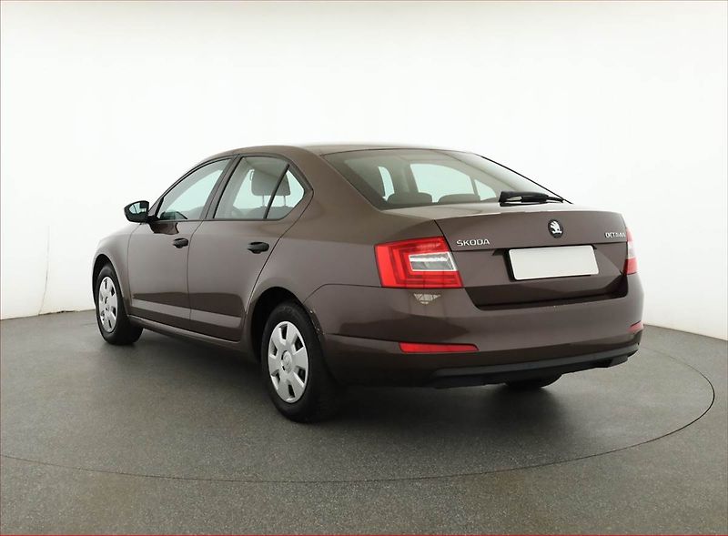 Škoda Octavia (2016) 1.6 TDI, Tempomat - fotka 4 z 15