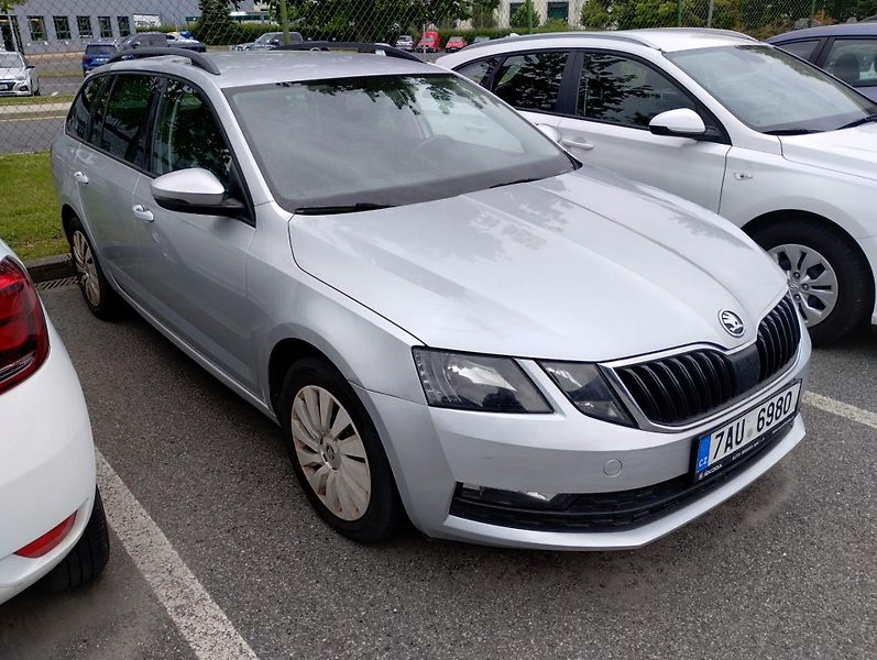 Škoda Octavia (2019) - fotka 1 z 8