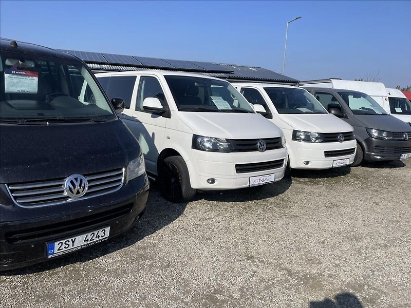 Volkswagen Transporter 2,0 TDi 75kw 6míst Tažné Klima - fotka 40 z 40