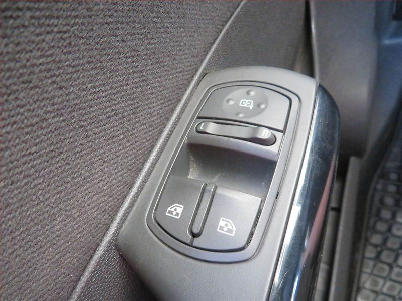 Opel Corsa (2014) 1.2, Serv.kniha, Tempomat - fotka 15 z 15