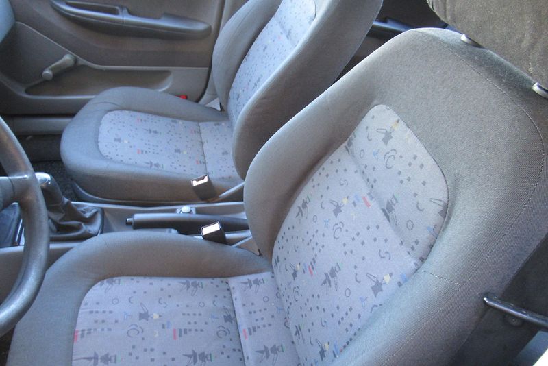 Škoda Fabia 1.2 HTP  EURO IV - fotka 14 z 18