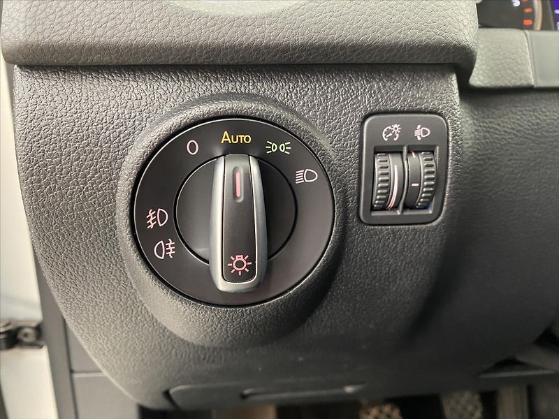Volkswagen Tiguan 2,0 TDI 81 kW Trend & Fun - fotka 13 z 27