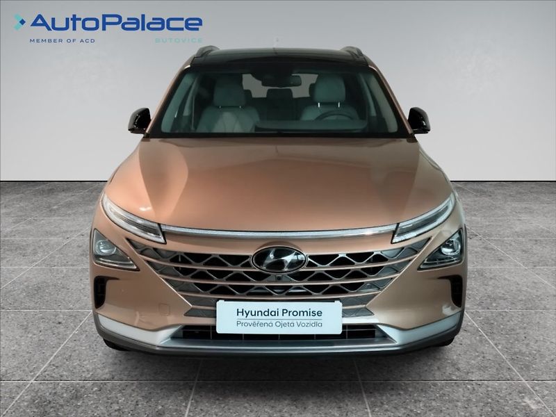 Hyundai Nexo 0,0 VODÍKOVÝ POHON - fotka 2 z 29