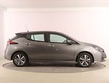 Nissan Leaf (2021) 40 kWh, SoH 90%, Automat - náhled 6