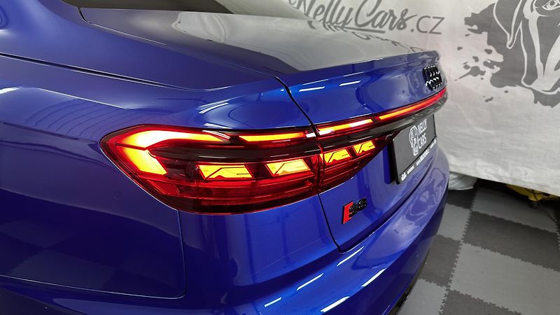 Audi S8 TOP STAV - fotka 9 z 51