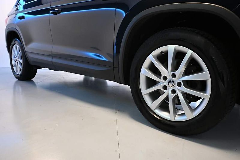 Škoda Kodiaq (2021) 2.0 STYLE DSG LED ACC Tažné TD - fotka 30 z 32