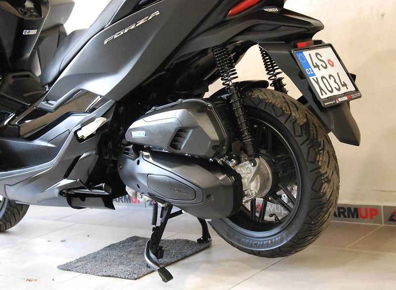 Honda Forza 125 ABS (2023) Forza 125 - 1.maj, serviska, k - fotka 19 z 20
