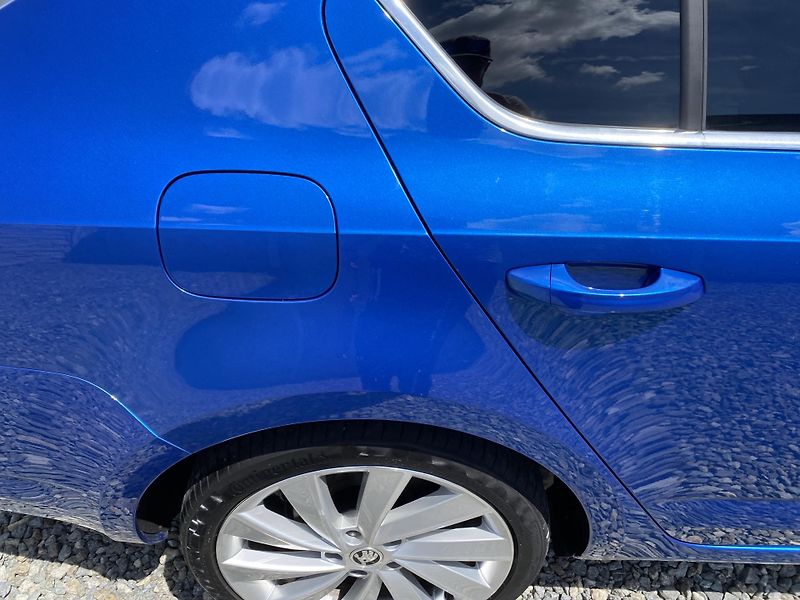 Škoda Octavia 2.0TDi L+K CZ WEBASTO 4x4 - fotka 53 z 165