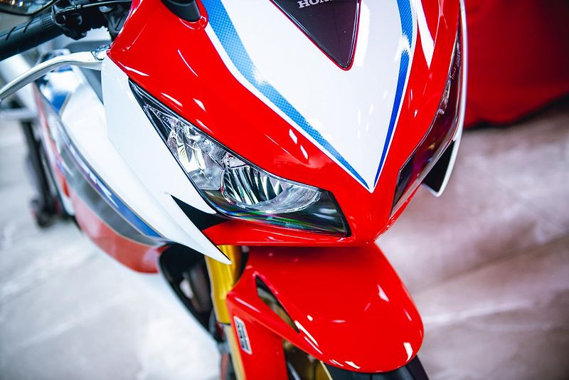 Honda CBR 1000 RR SP 1 MAJITEL  - fotka 19 z 40