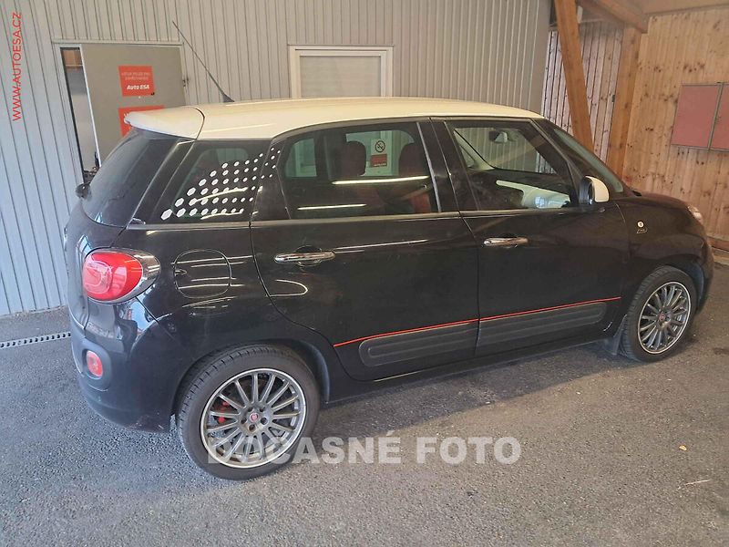 Fiat 500L (2013) 1.2i, Tempo - fotka 2 z 3