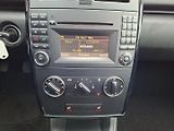 Mercedes-Benz Třídy A (2008) A150 70kW -SERVISOVÁNO-NEHAV.! - náhled 12